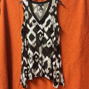 Alfani V-neck Top, Black-White-Gray, Size 1X